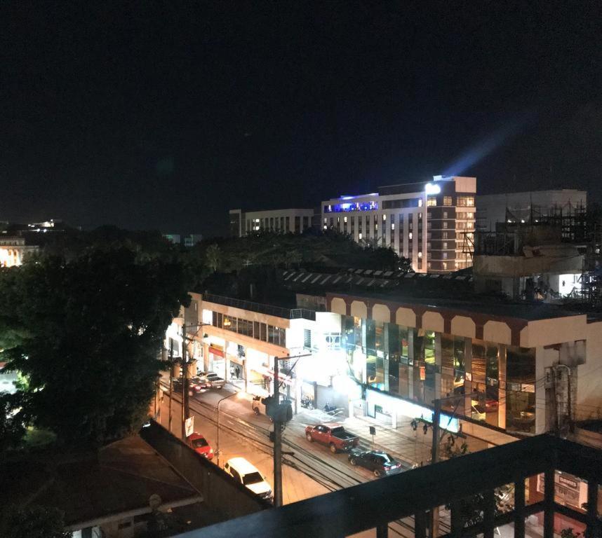 Cloud 907 Cityscapes Condominium Bacolod Exteriör bild